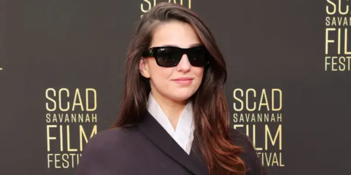 Ray-Ban Carlos RB 0947S 901/31 - As Seen On Marisa Abela