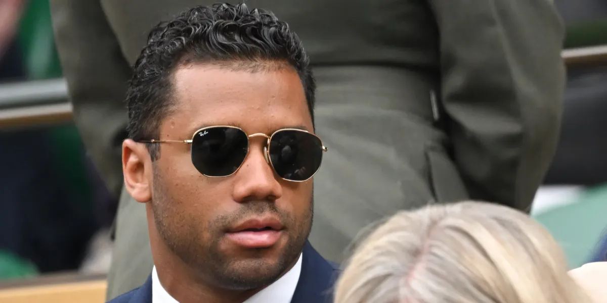 Ray-Ban RB 3548N 001 Hexagonal Gold With Flat Lenses - As Seen On Dwyane Wade & Molly-Mae